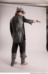  JACK PIRATE STANDING POSE WITH GUN